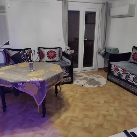 Maison en rez-de-chaussée,jardin, très bien située Arles Chambre photo